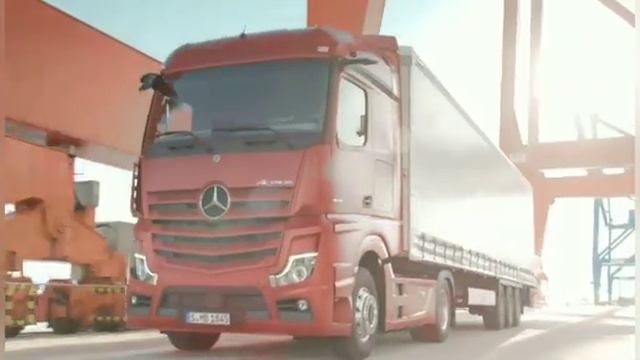Новый Mercedes-Benz Actros 1845 смотреть онлайн