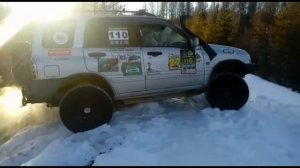 Сузуки Гранд Витара, Сузуки Эскудо.  Прохват по ручью на Сузуках