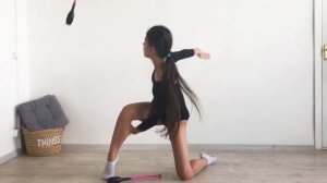 МАСТЕРСТВО С БУЛАВАМИ: ИНТЕРЕСНАЯ РАБОТА С ПРЕДМЕТОМ