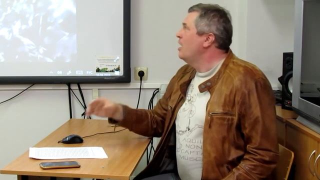 Михайлин В.Ю. Фига в кармане как инструмент борьбы с тоталитарной травмой. смотреть онлайн