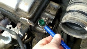 Замена датчика температуры, Ситроен, Пежо, двигатель TU5JP.