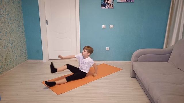 Упражнения для растяжки и гибкости смотреть онлайн