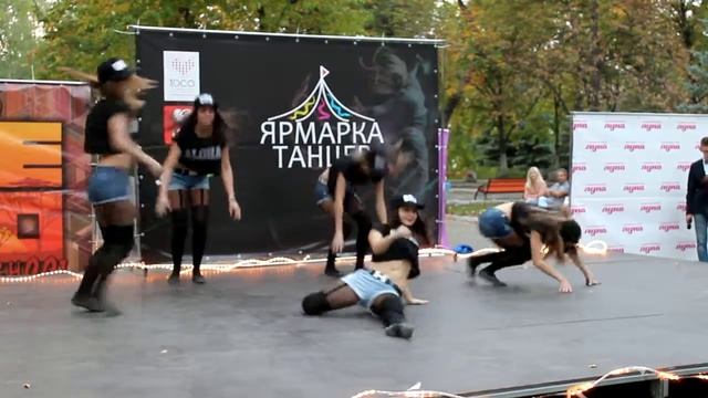 Ярмарка танцев смотреть онлайн