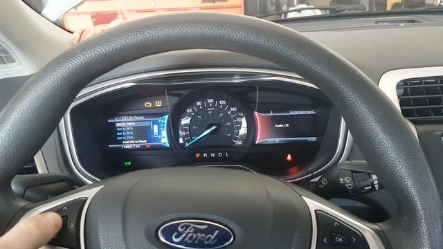 2014 Ford Fusion SE Hybrid Oil Chane Reminder Light Reset смотреть онлайн