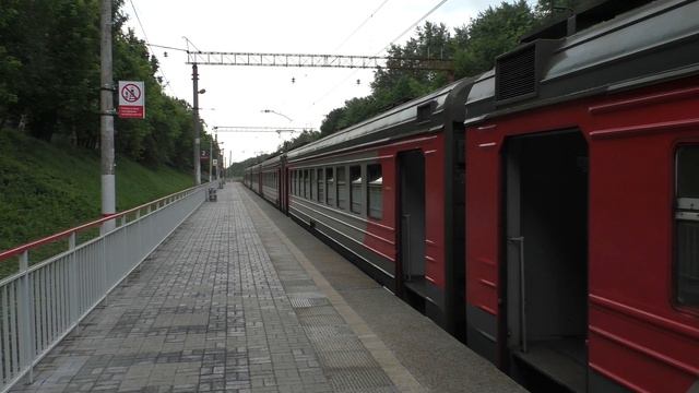 Электропоезда ЭД4М-0004, ЭД4М-0399 РЭКС смотреть онлайн