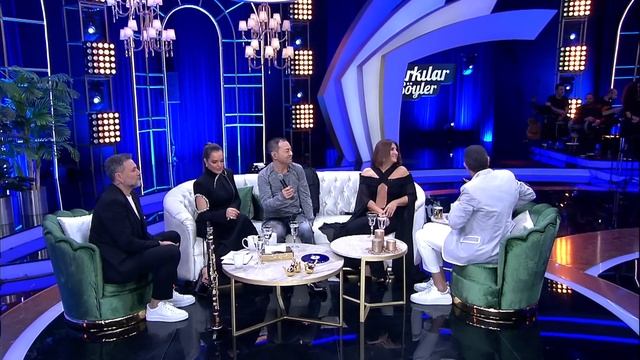 Serdar Ortaç & Hüsnü Şenlendirici - HABER GELMİYOR YARDAN смотреть онлайн