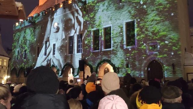 ??Таллинн. Рождественская ярмарка. Световое шоу.( 27.11.22) смотреть онлайн