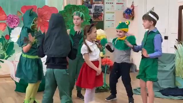 "Дюймовочка" музыкального спектакль смотреть онлайн