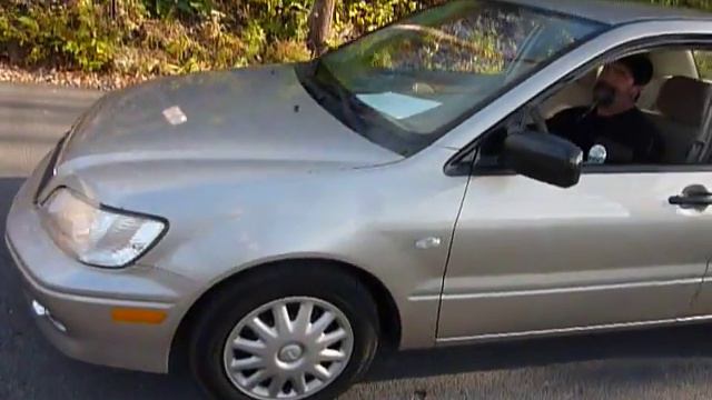 2002 Mitsubishi Lancer ES смотреть онлайн