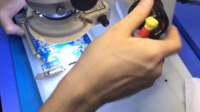 Ремонт ЗАЛИТОЙ/СГНИВШЕЙ старой видеокарты Radeon HD 5670 смотреть онлайн