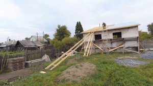 Укладываем профлист на крышу
