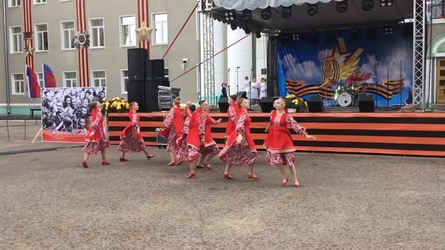 Диана Дьякова, «Ивушка» танец, Ступино 09.05.19 смотреть онлайн