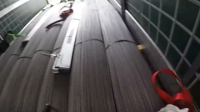 Дальнобой по Европе #21 Как проходит верхняя загрузка . смотреть онлайн