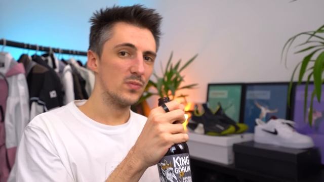 Nike's WEIRDEST Air Force 1 This Year - AF1 Carabiner REVIEW смотреть онлайн