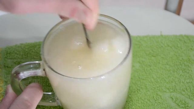 СКОЛЬКО МОЖНО РАСТВОРИТЬ САХАРА В СТАКАНЕ ВОДЫ!? смотреть онлайн