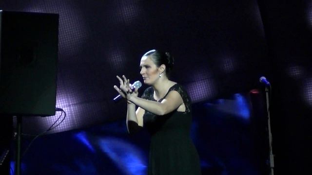 Елена Ваенга. Кремль 21.12.11. Ленточка. смотреть онлайн