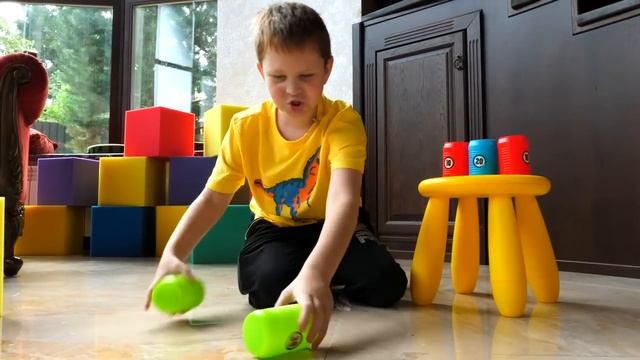 Супергерои и игры стрелялки - Стив Майнкрафт на Соревнованиях по стрельбе! – Видео для мальчиков. смотреть онлайн