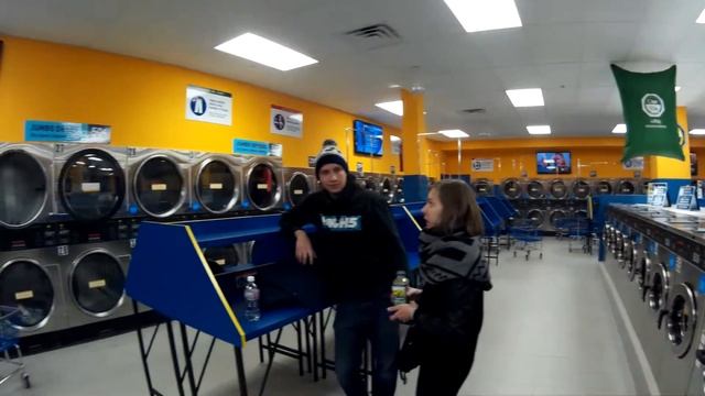 #57 Реальная Америка 99¢ Landromat или Стирка по Американски (part3) смотреть онлайн