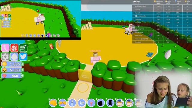 НАС БЬЁТ ОГРОМНАЯ ДЕВОЧКА В РОБЛОКСЕ! симулятор ребёнка roblox baby simulator