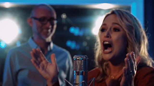 The Browders You're Not In This Alone Music Video смотреть онлайн