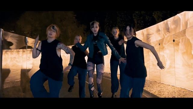 LISA 리사 - ‘MONEY’ Dance cover by PHOENIX | 커버댄스 смотреть онлайн