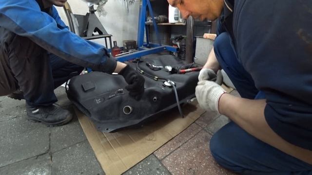 Сборка автомобиля - Toyota Camry 50 2.5 2AR-FE АТ Часть 1... смотреть онлайн