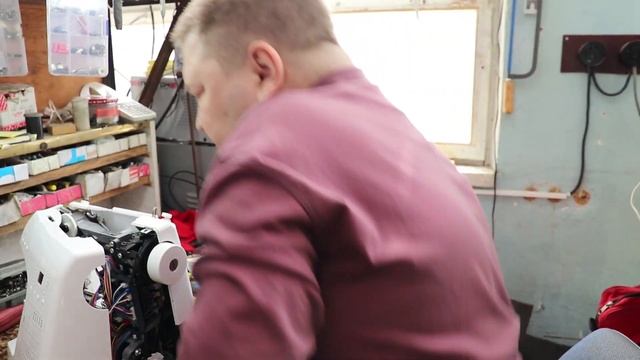 Astralux 5100 смотреть онлайн