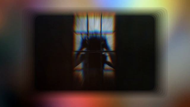 Почему в России люди не могут жить без заборов, а в Америке могут? смотреть онлайн