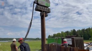 Забивка шпунта Ларсена. Без слов и лишнего.