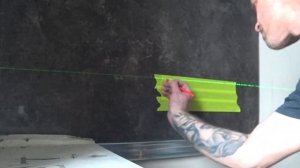 Отверстия в керамограните под розетки, не снимая плитку.