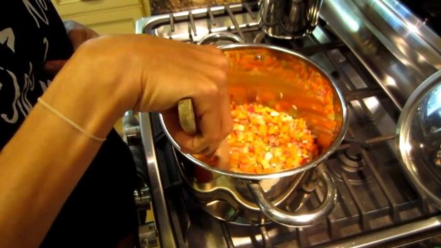 Low Fat Vegan No Oil ABC Alphabet Minestrone Soup KID FRIENLY!