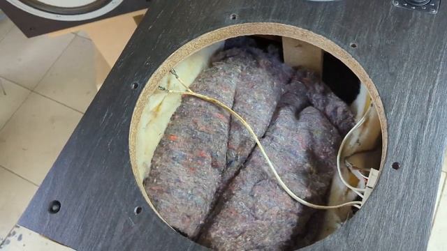 Внутри Technics SB-10