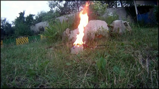взрыв Li-Po аккумулятора смотреть онлайн