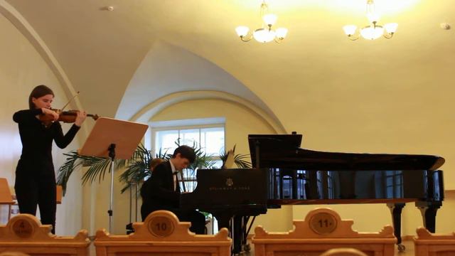 Beethoven - Sonata for violin and piano №2 (parts 2,3) смотреть онлайн