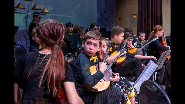 ОРНИ «Сказка» МЭЛ им А Г Шнитке «Если с другом вышел в путь» песня М Танича и В Шаинского смотреть онлайн