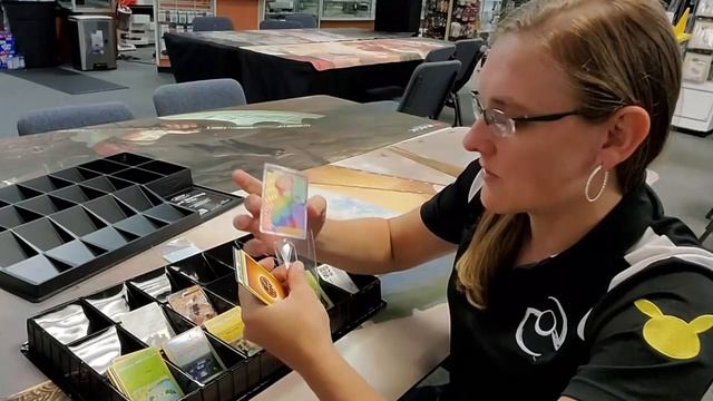 Opening Sealed Product with Darcy Leech of Mindsculpt Games смотреть онлайн