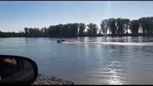 лодка Романтика