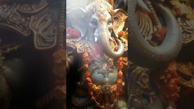 Lord Ganesha Mantra to remove obstacles in life смотреть онлайн