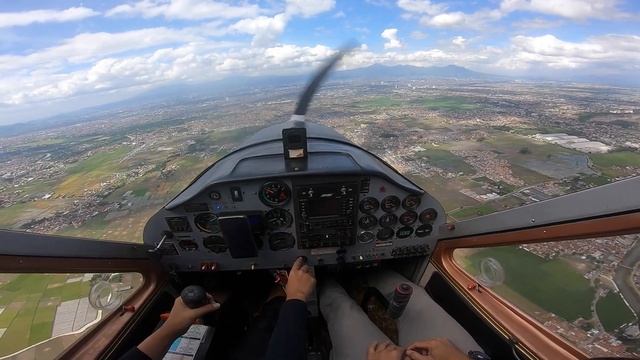 Flying with Tecnam 92 Echo Indonesia West java bandung - Adryan Fitra and Capt Yoyo смотреть онлайн