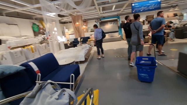 ДЛЯ ЛЮБИТЕЛЕЙ МАГАЗИНОВ МЕБЕЛИ/ В ПОИСКАХ ДИВАНА/ ИКЕЯ В РОСТОВЕ / СЛОЖНЫЙ ВЫБОР смотреть онлайн