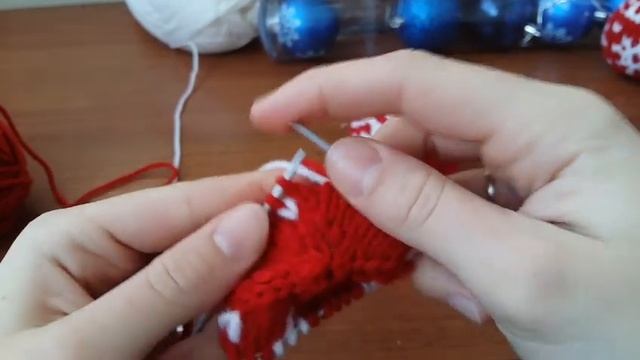 Как обвязать ёлочную игрушку спицами смотреть онлайн
