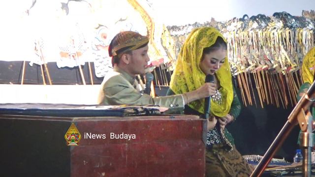 BELAIAN MANJA NIKEN SALINDRY KE AKBAR SANGAT ROMATIS BINGIT, AUTO KEJANG2 AKNI LOVER'S смотреть онлайн
