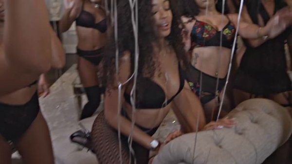 Gucci Mane - Met Gala feat. Offset [Official Music Video]