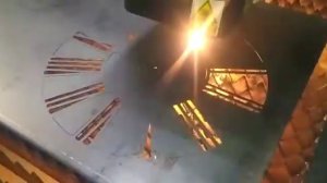 Режем часы ЛОФТ