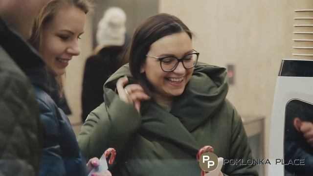 Новогодняя акция в "Poclonka Place" смотреть онлайн
