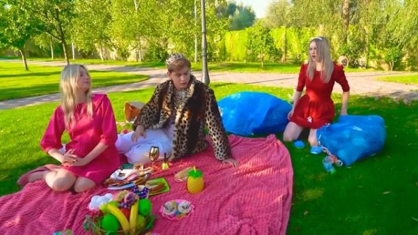 Мои Родители Хотят Сына Больше, Чем Дочь! Меня Отправили в Новую Школу