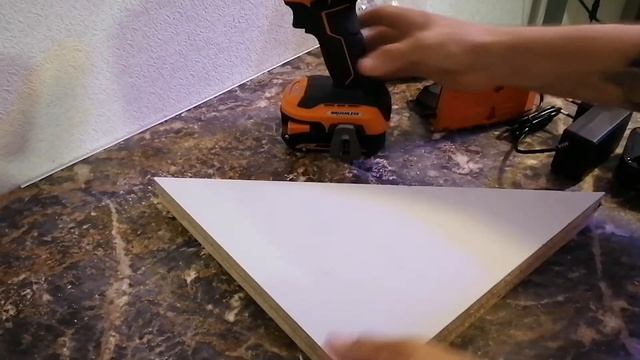 дрель-шуруповерт AEG BS18SBL ( PoowerTools ) SubCompact (Обзор)