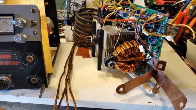 ИНДУКЦИОННЫЙ НАГРЕВАТЕЛЬ ИЗ СВАРОЧНИКА. Продолжение доработки сварочного инвертора. Еще один вариан смотреть онлайн