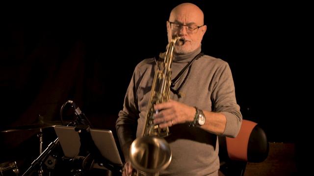 MRS ROBINSON BAND DEMO смотреть онлайн