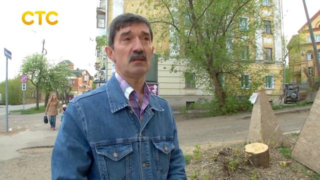 Леспаркхоз обрезает и садит деревья смотреть онлайн